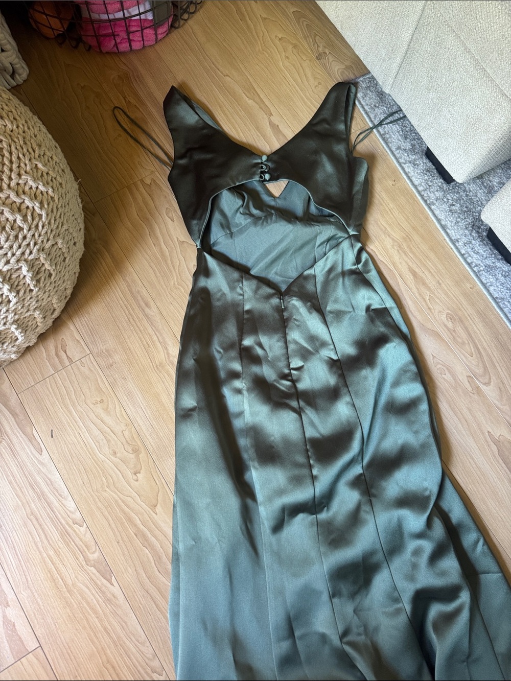 Amsale Olive Tiane Dress - Picture 4 of 7